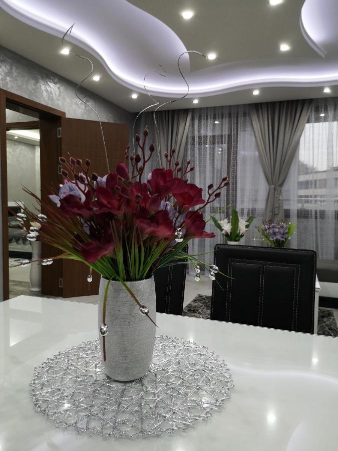 City Apartments - A Brand New Luxury & Comfy 2 아세노브그라드 외부 사진